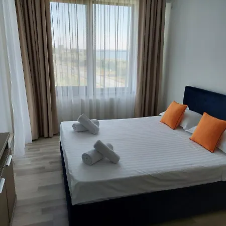 Ego Sun Mamaia Apartments מאמאיה